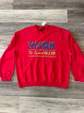 NWT Netflix Stranger Things WSQK The Squawk 94.5 FM Sweatshirt Red Size XXL